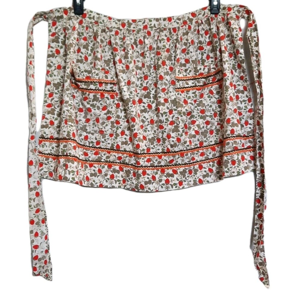 Vtg 1960s Cotton Half Apron Strawberry Berry Print Double Pockets Ric Rac Trim